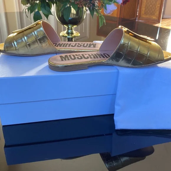 Moschino Croc Embossed Slide Sandal - Picture 11 of 16